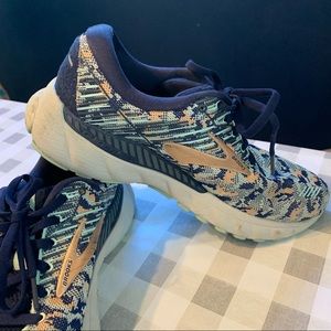 Brooks Adrenaline 19 Running Shoes Sneakers 8.5